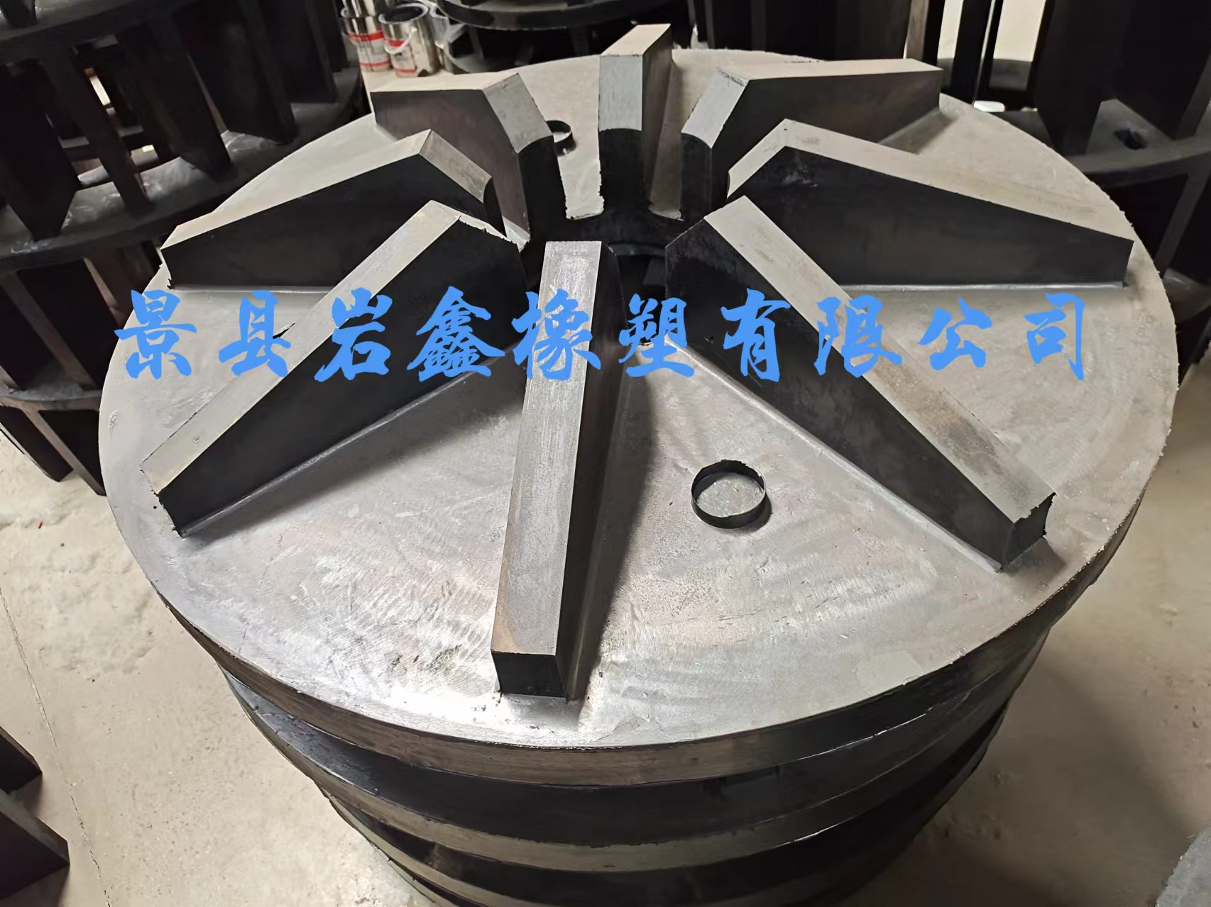bea88fdc483d2c7d3bac0ae640bffe8.jpg